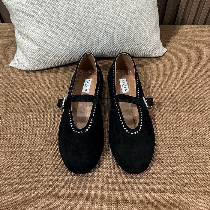 알라이아 메리제인 스웨이드 발레리나 플랫