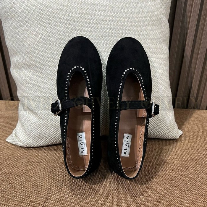 알라이아 메리제인 스웨이드 발레리나 플랫