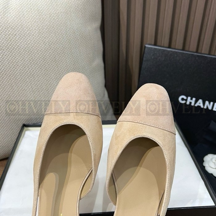 샤넬 스웨이드 슬링백 미드힐