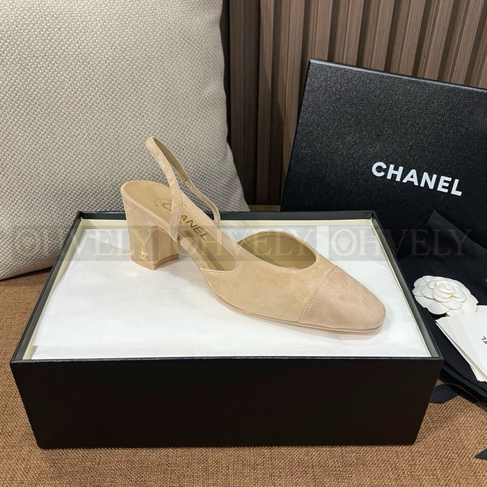 샤넬 스웨이드 슬링백 미드힐