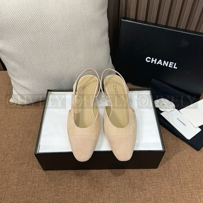 샤넬 스웨이드 슬링백 플랫