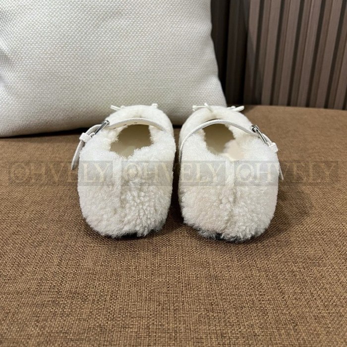 미우미우 쉐어링 발레리나 플랫