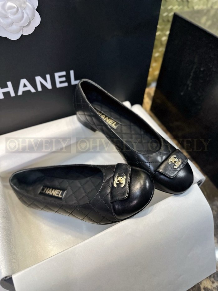 샤넬 레더 발레리나 플랫