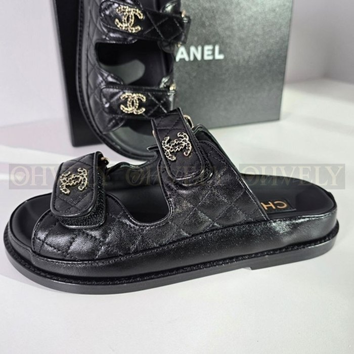 샤넬 24SS 벨크로 슬리퍼