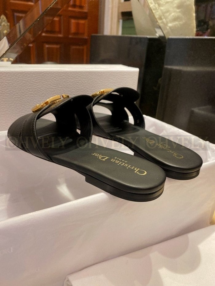 디올 30 몽테인 뮬