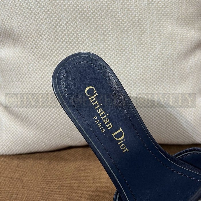 디올 디웨이 뮬 힐