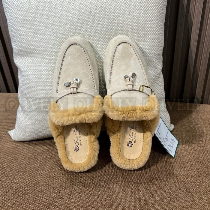 로로피아나 퍼 바부슈 참스 워크 뮬