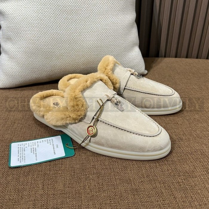 로로피아나 퍼 바부슈 참스 워크 뮬