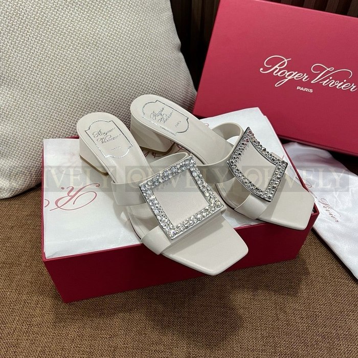 로저비비에 비키비브 스트라스 버클 뮬