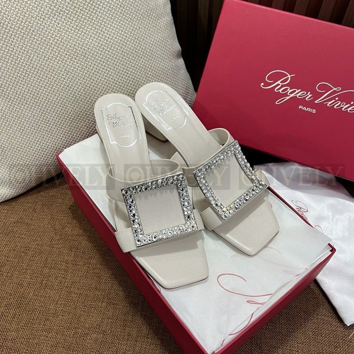 로저비비에 비키비브 스트라스 버클 뮬