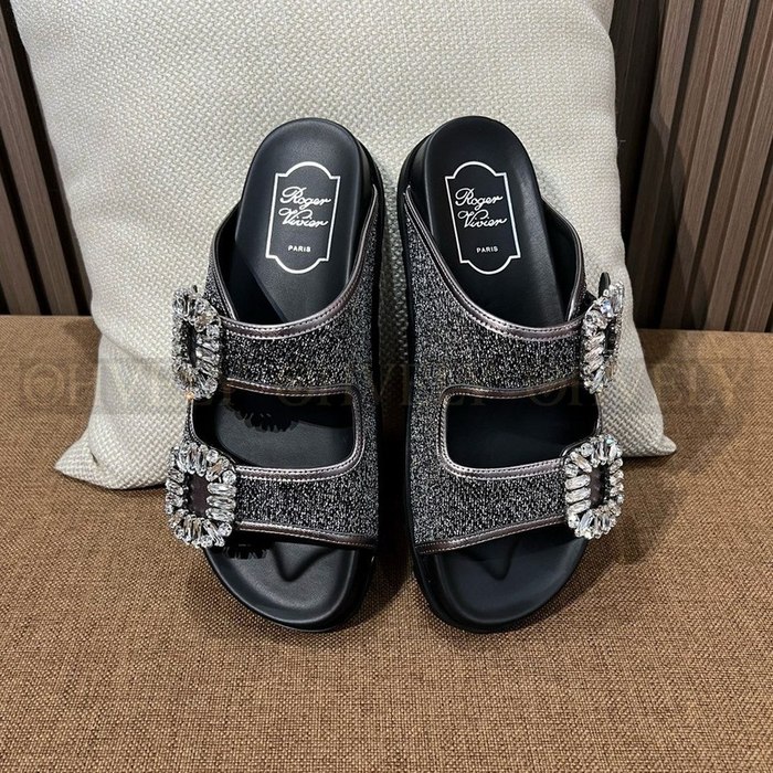 로저비비에 슬리디 비브 임벨리시드 샌들