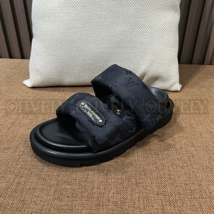 루이비통 풀 필로우 컴포트 뮬