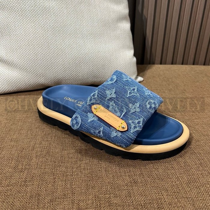 루이비통 풀 필로우 플랫 컴포트 뮬