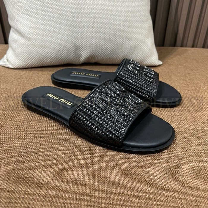 미우미우 라피아 이펙트 패브릭 슬라이드 뮬