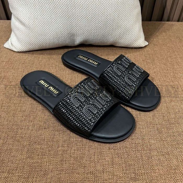 미우미우 라피아 이펙트 패브릭 슬라이드 뮬