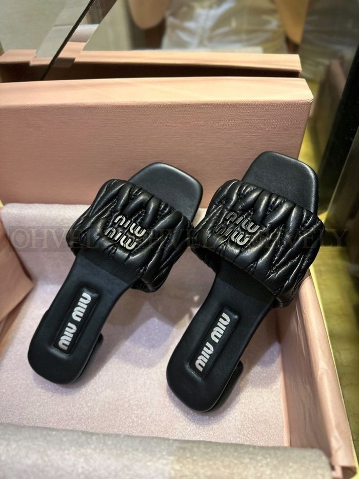 미우미우 마테라쎄 슬리퍼