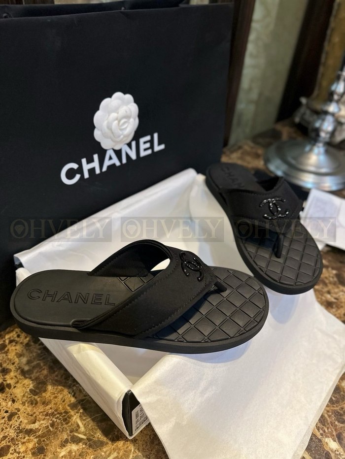샤넬 23P 퀄팅 플립플랍