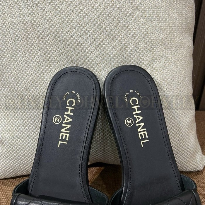 샤넬 25C 퀄팅 슬리퍼