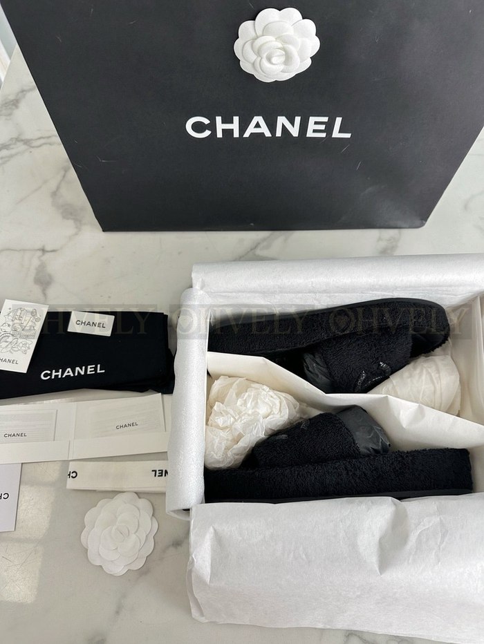 샤넬 램스킨 뮬 슬리퍼