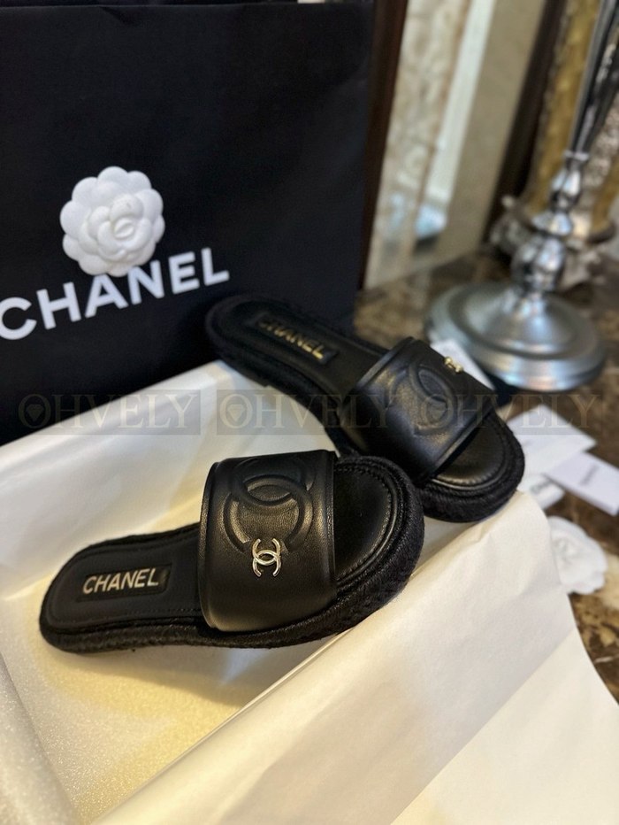 샤넬 로고 슬리퍼