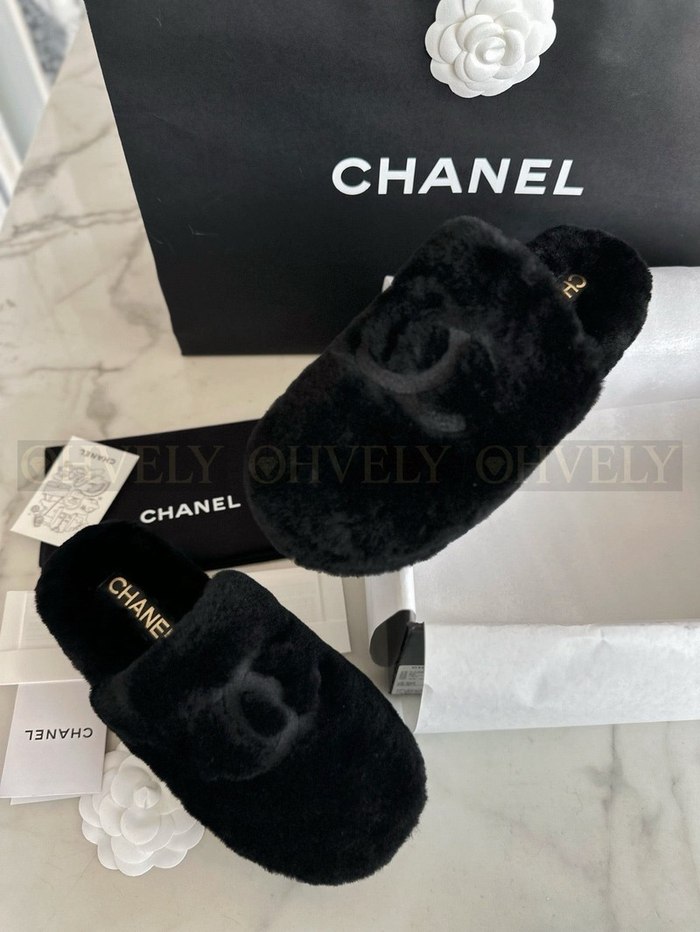 샤넬 퍼 슬리퍼