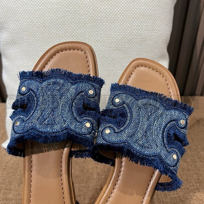 셀린느 트리옹프 마리나 프린지 뮬