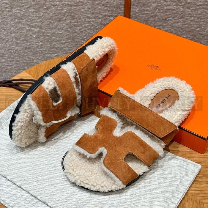 에르메스 CHYPRE 시프레 슬리퍼 양털