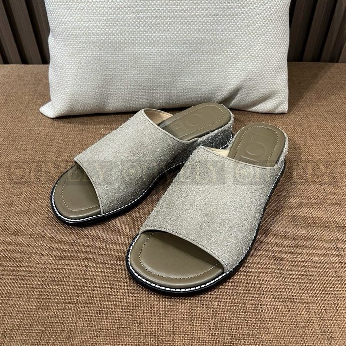 로에베 뮬러 슬라이드