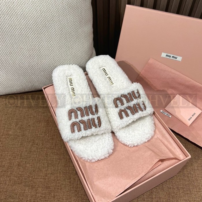 미우미우 시어링 슬라이드