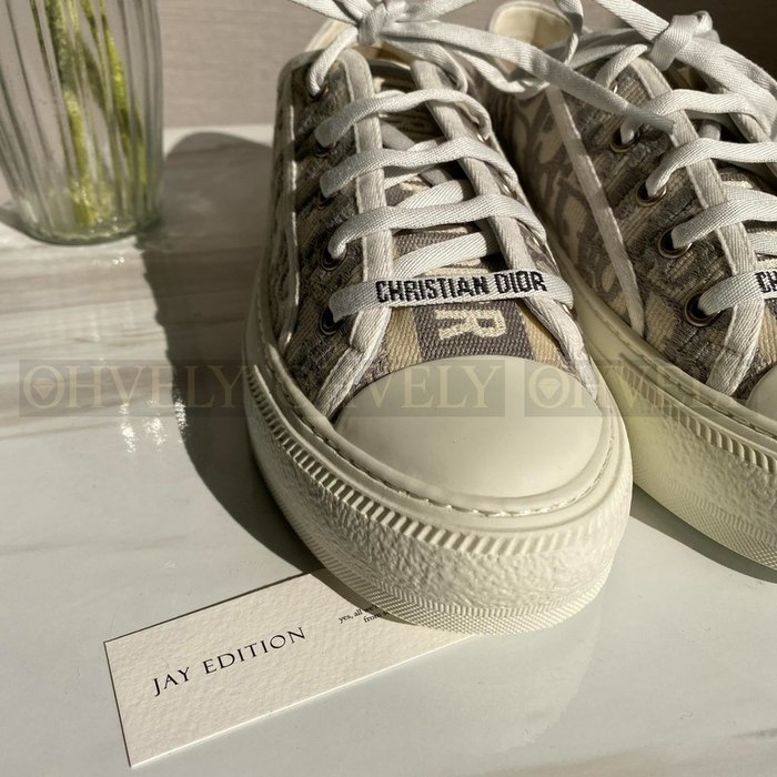 디올 오블리크 스니커즈