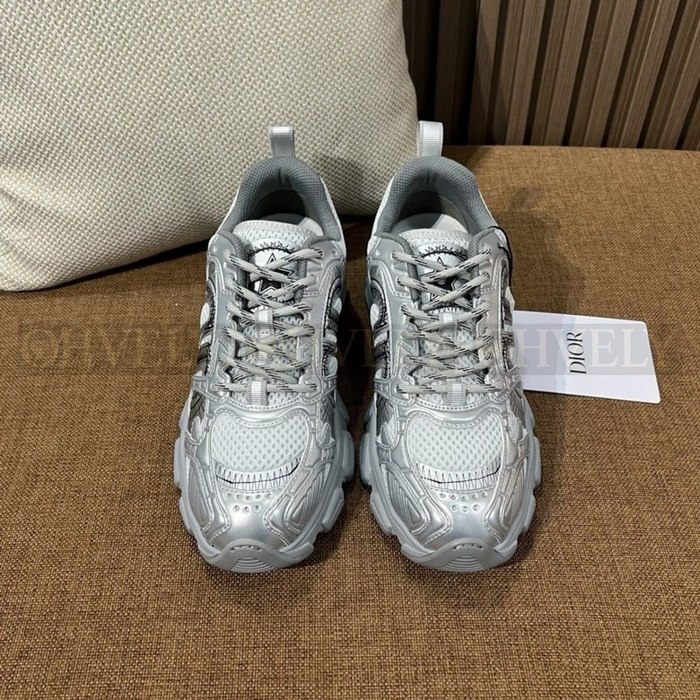 디올 크로노 스니커즈 실버