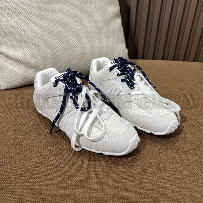 미우미우 X 뉴발란스 530 SL 메쉬 스니커즈