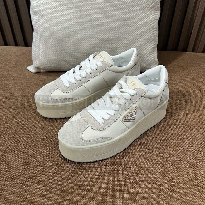 프라다 다운타운 볼드 나파 스니커즈