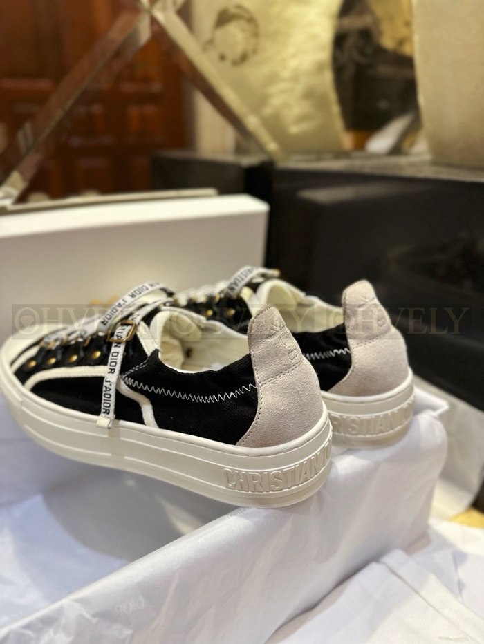 디올 워크앤디올 뮬 스니커즈