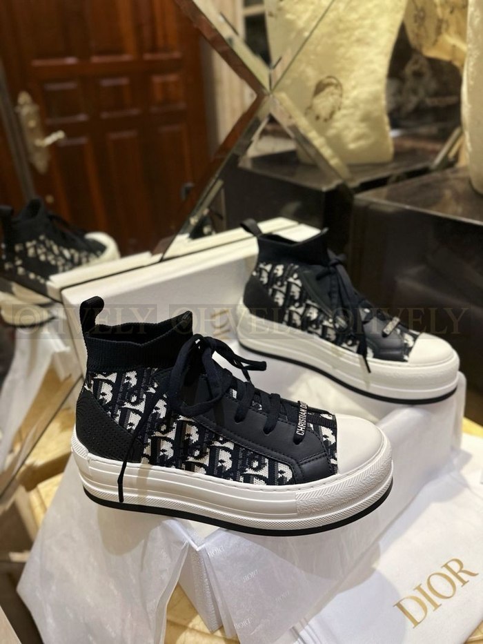 디올 워크 앤 디올 플랫폼 미드탑 스니커즈