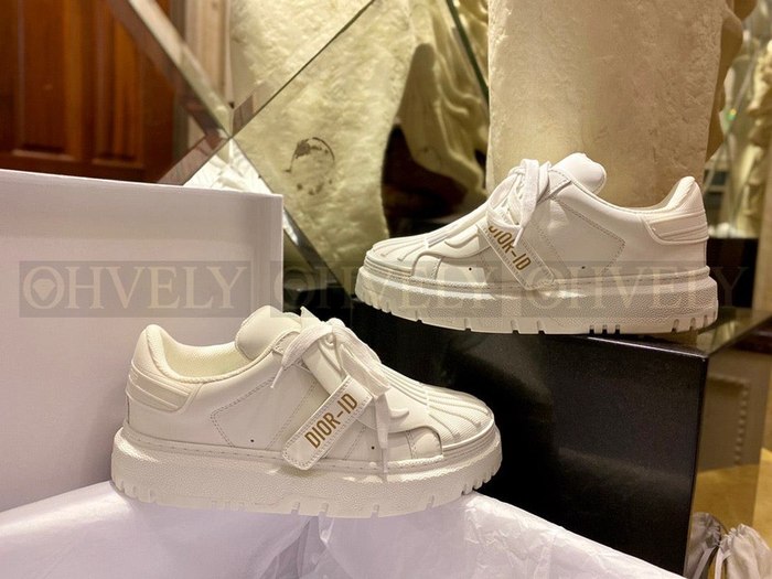 디올 아이디 스니커즈