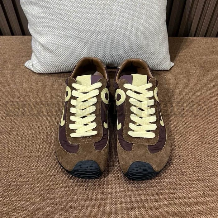 로에베 발레 러너 2.0 스니커즈