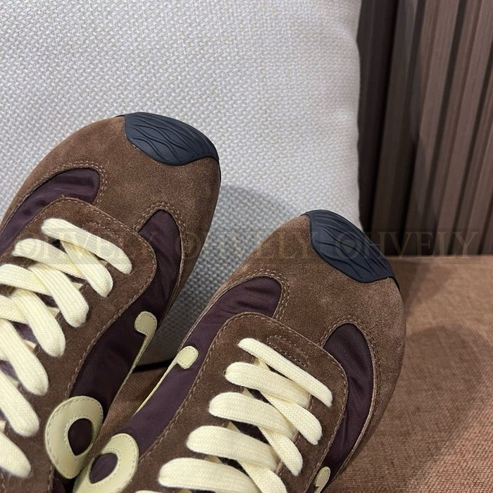 로에베 발레 러너 2.0 스니커즈