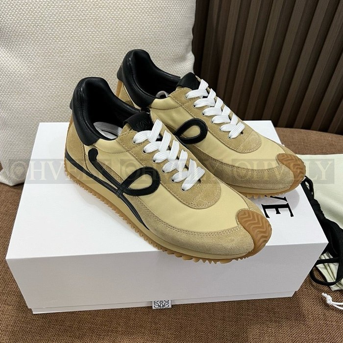 로에베 플로우 러너 스니커즈