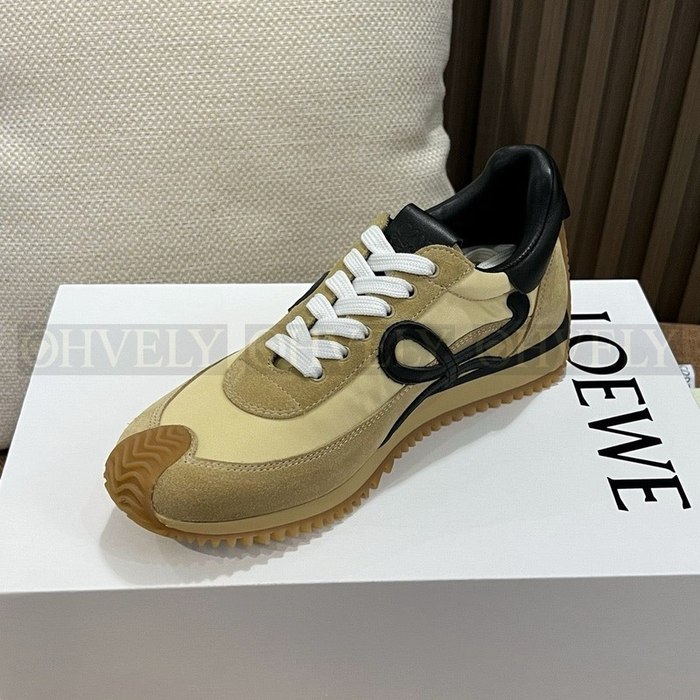 로에베 플로우 러너 스니커즈