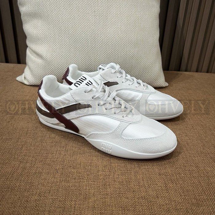 미우미우 김나지움 스웨이드 스니커즈