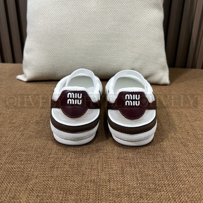 미우미우 김나지움 테크니컬 발레리나