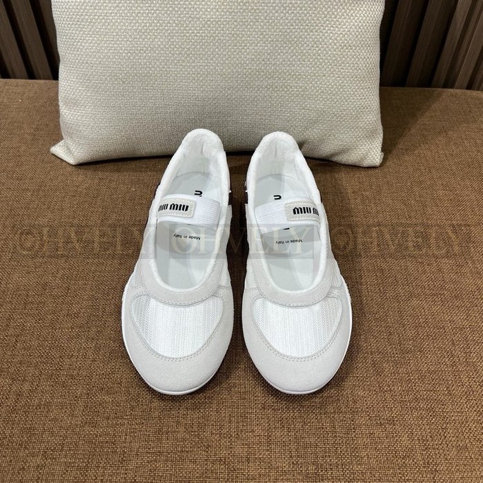 미우미우 김나지움 테크니컬 발레리나