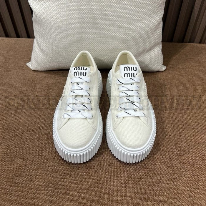 미우미우 데님 스니커즈