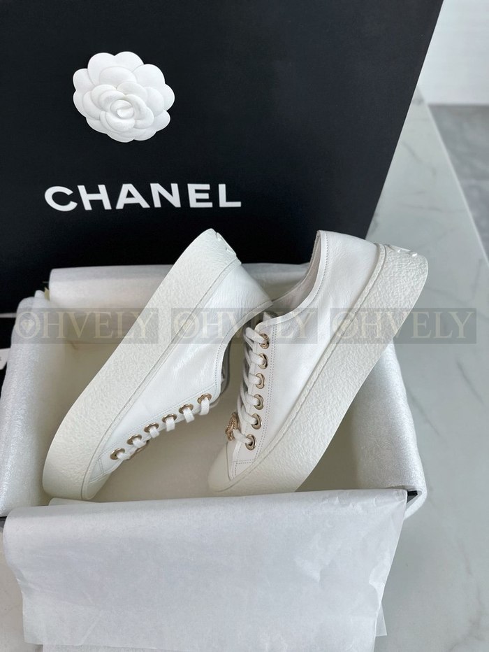 샤넬 CC 로고 스니커즈