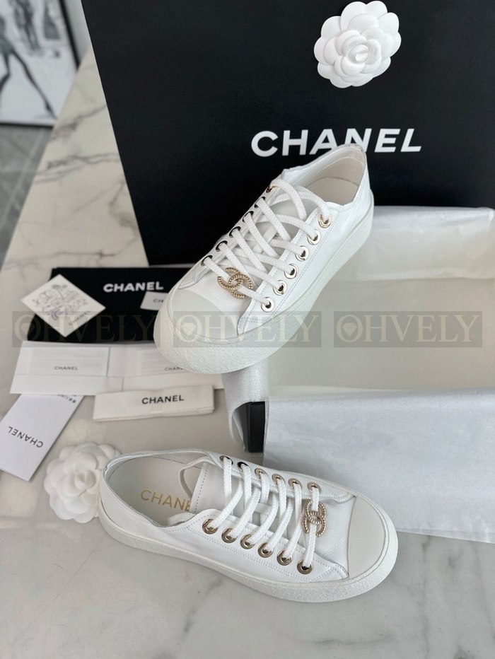 샤넬 CC 로고 스니커즈