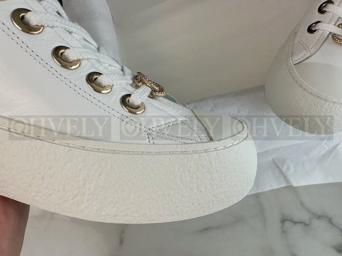 샤넬 하이탑 스니커즈