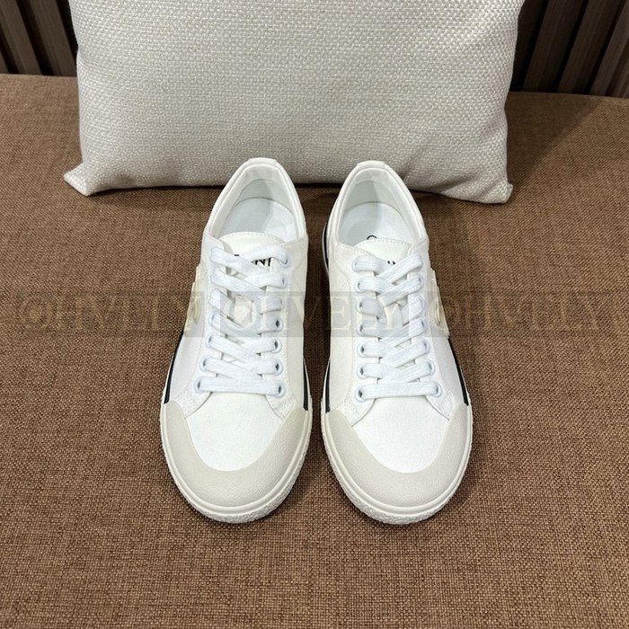 셀린느 트리옹프 앨런 스니커즈