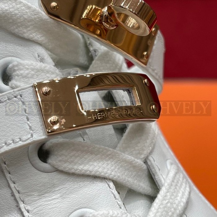 에르메스 데이 스니커즈