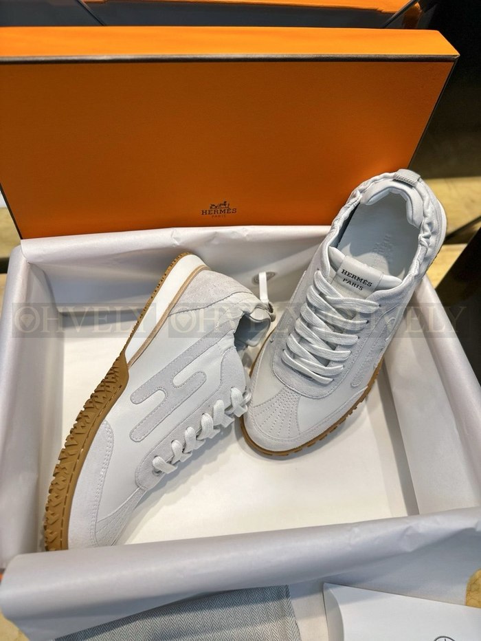 에르메스 제트 스니커즈